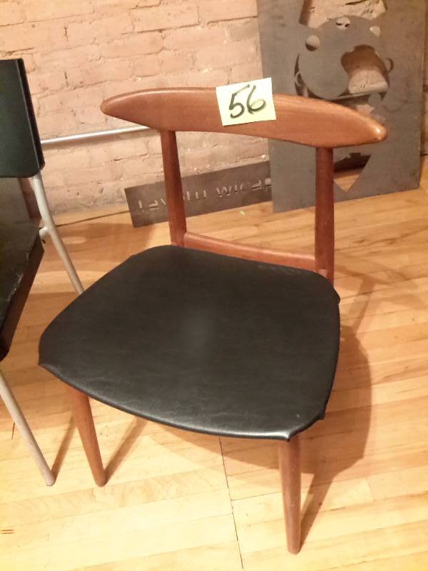 lot 56 image: 4 misc. Chairs. 3 Black Plastic, 1 Vintage WoodUpholstered