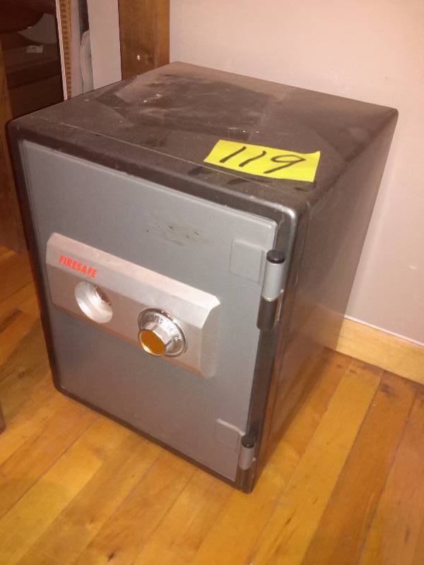 lot 119 image: FIRESAFE Small safe.. NO KEY or COMBINATION..
