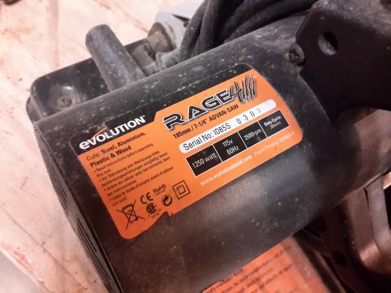 lot 7 image: RAGE, 7 14 in ADVAN SAW