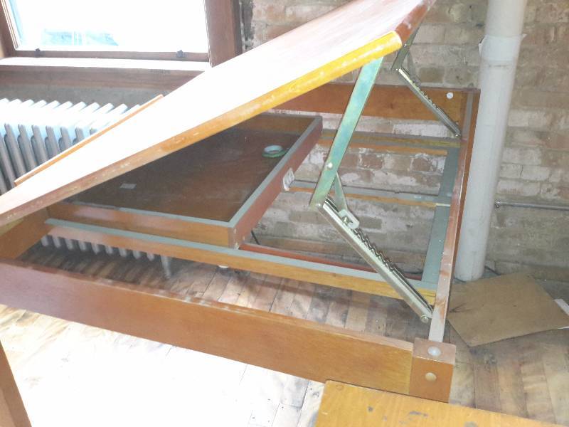 lot 65 image: Maple Combination Flat Desk and Tilting Drafting Table