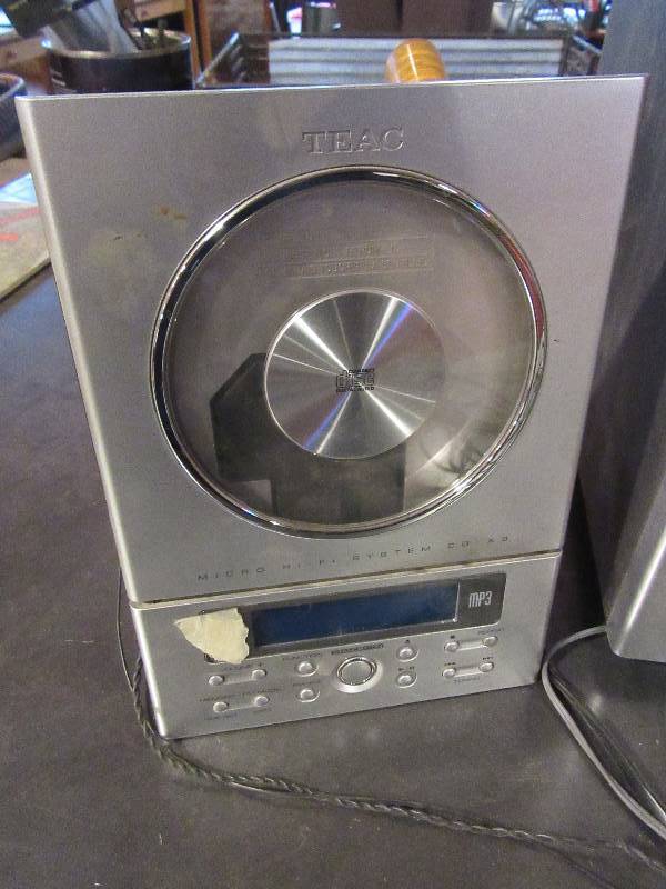 lot 77 image: TEAC Stereo System as pictured.. Tested and Works