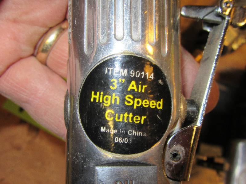 lot 168 image: 14 in Die Grinder, 3in High Speed Air Cutter