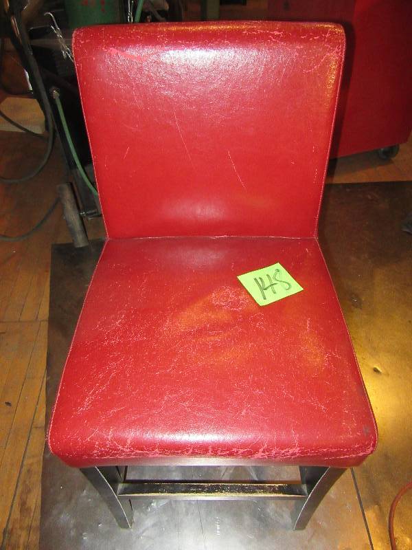 lot 148 image: Vintage STraight Back Chair