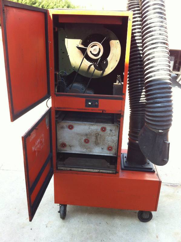 lot 176 image: TEPCO Trion Industrial Fume ExtractorAir Cleaner