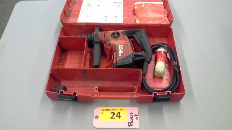 lot 24 image: Hilti TE 6-S Hammer Drill with Case