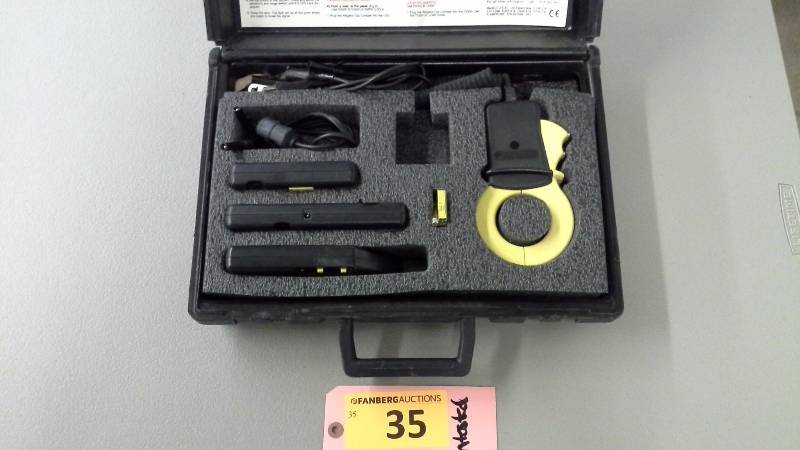 lot 35 image: Pasar Amprobe Advanced Tracer