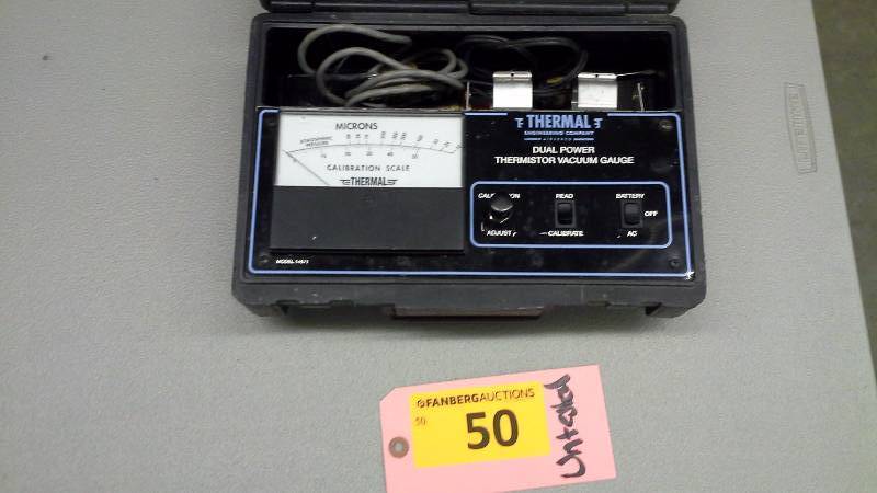 lot 50 image: Thermal Dual Power Thermistor Vacuum Gauge