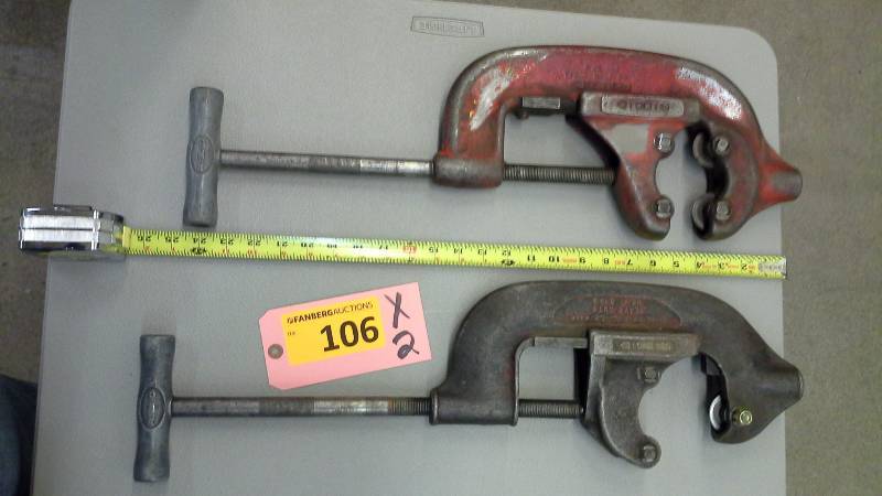lot 106 image: (2) Rigid Pipe Cutters