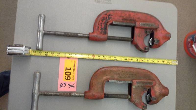 lot 109 image: (2) Rigid Pipe Cutters
