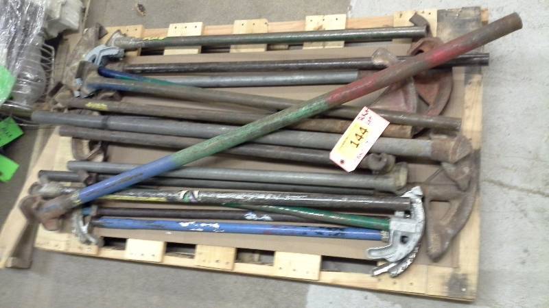 lot 144 image: Pallet Lot of PipeConduit Benders (About 17 Total)