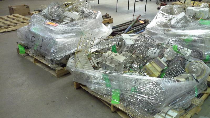 lot 148 image: TWO Pallets of Commercial Temporary Lighting, About 50 in Total