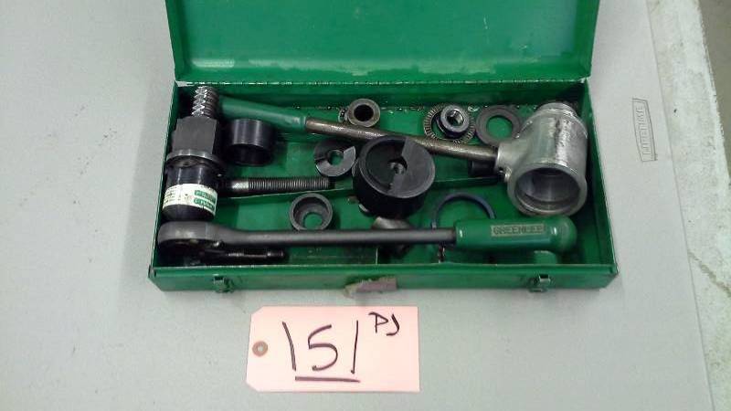 lot 151PJ image: Greenlee 1904 Ratchet Knockout Punch Set