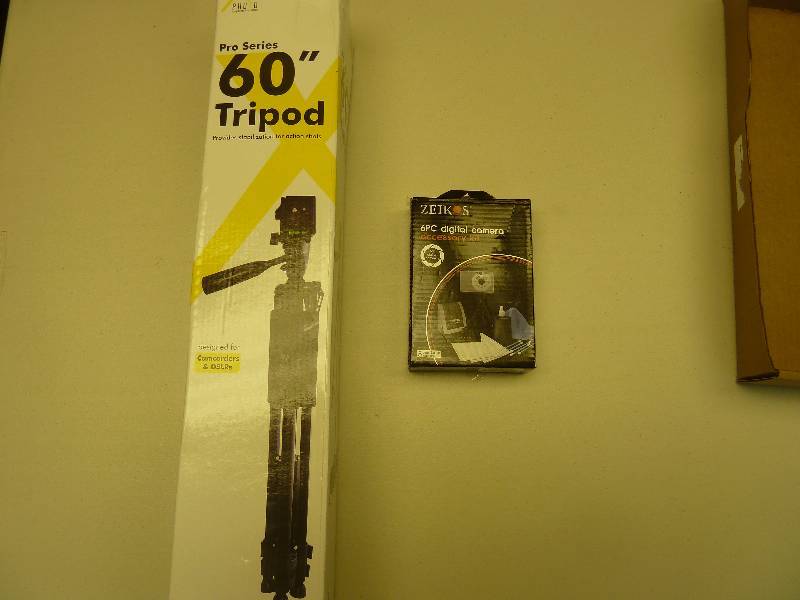 lot 263 image: Camera Accessory Lot