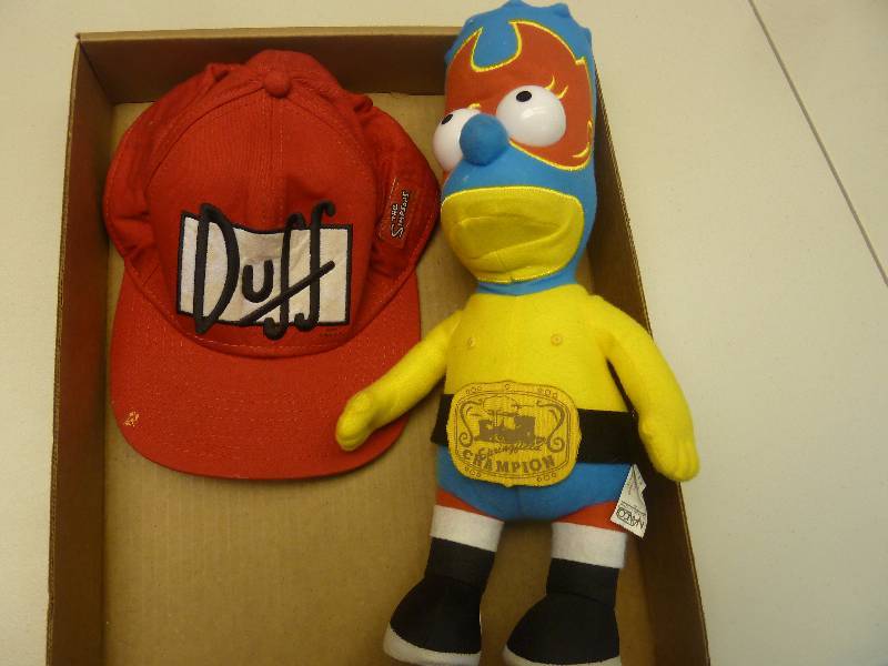 lot 265 image: Simpsons Lot