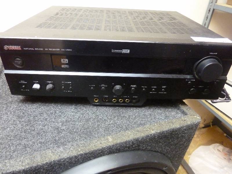lot 324 image: Yamaha Receiver