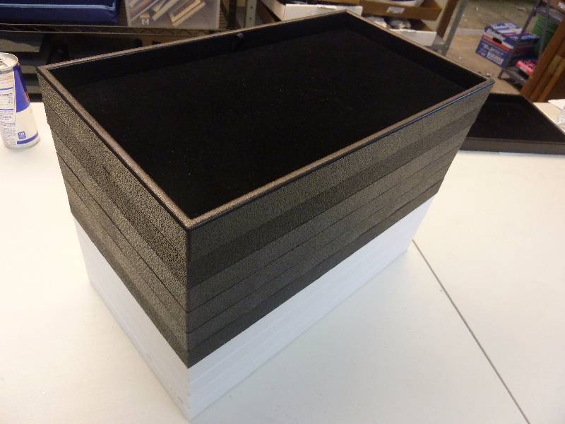 lot 341 image: Display Trays