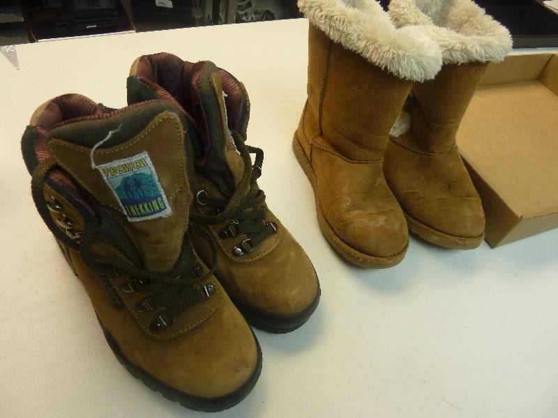 lot 347 image: Womens Boots