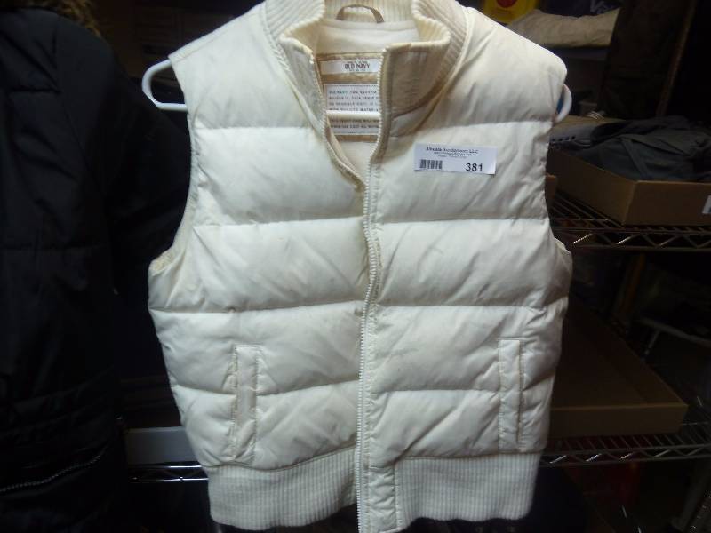 lot 381 image: Winter Jacket Lot