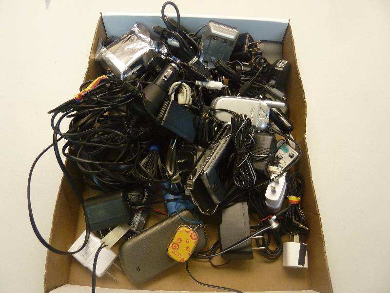 lot 426 image: Electronics Lot