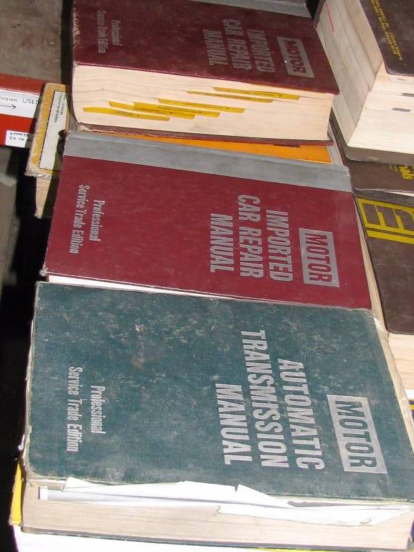 (8) Automobile Manuals