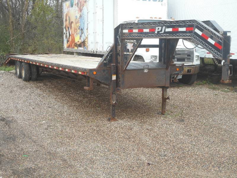 2012 PJ 36ft Gooseneck 36ft Trailer
