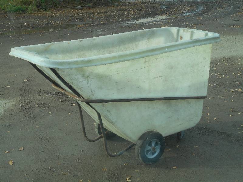 Maxi-Mover Dump Cart