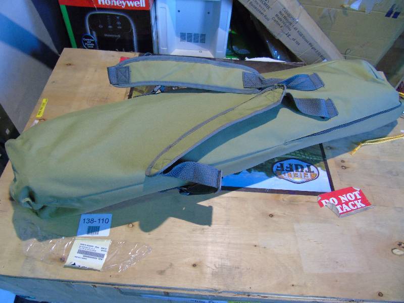 lot 24 image: Portable Folding Hammock