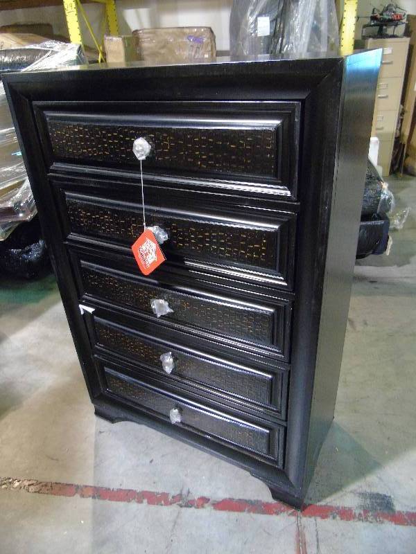 lot 36 image: Delano 5 Drawer Chest with Faux Crocodile Drawer Fronts