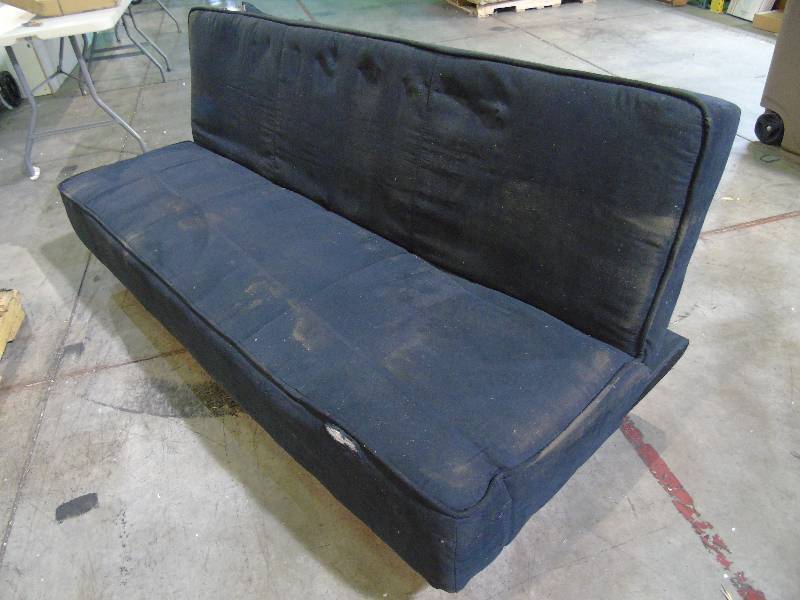 lot 39 image: alcove Toronto Click-Clack Convertible Sofa - Black Color