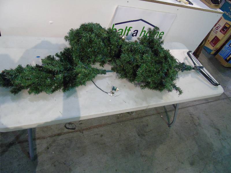 lot 69 image: 6 Pre-Lit Christmas Tree - Used as display model