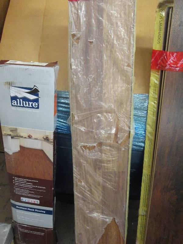 5 boxes of glueless snap together f...