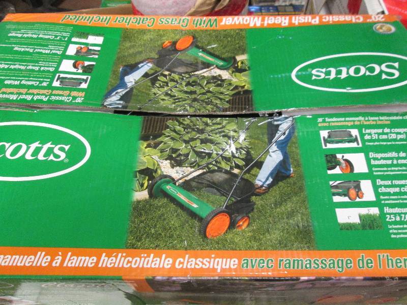 scotts 20 reel push mower with gra...