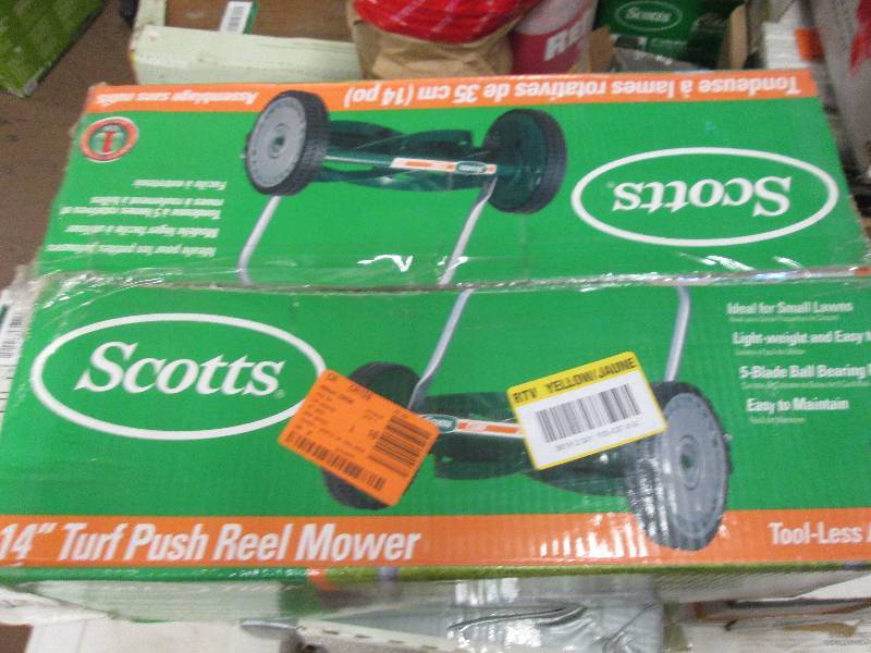 scotts 14 push reel mower open box...