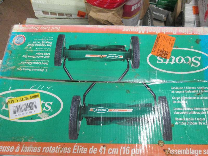 scotts 16 push reel mower open box...