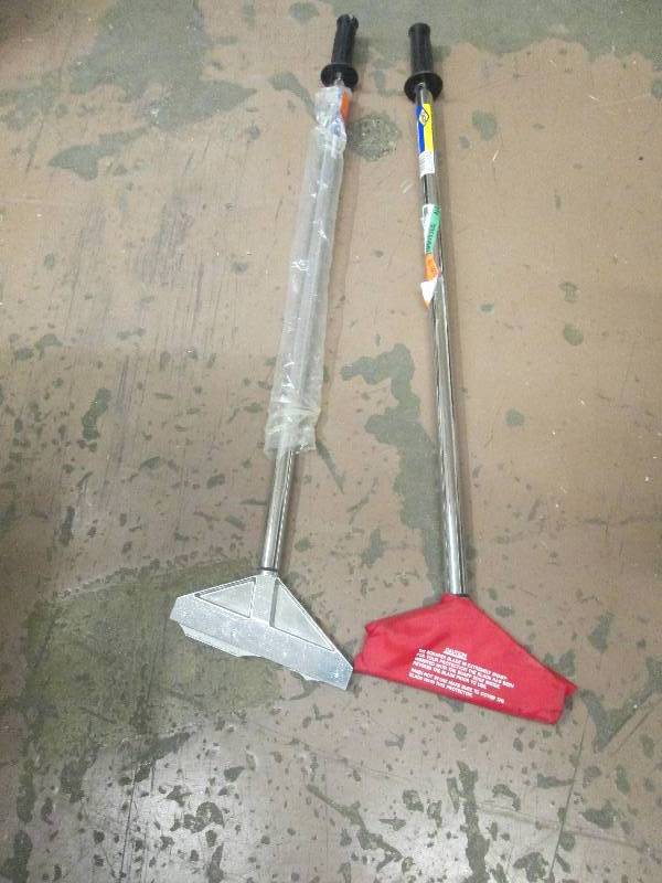 2 scrapers ...