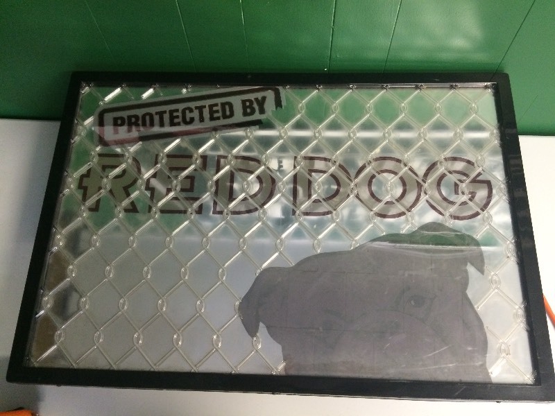 lot 31 image: LARGE MILLER RED DOG BLINKING LIGHTED SIGN