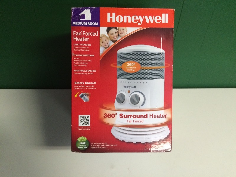 lot 49 image: NEW HONEYWELL 360 SURROUND FAN FORCED HEATER