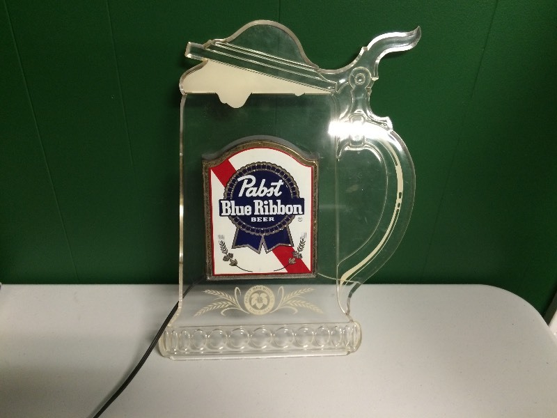 lot 51 image: PABST BLUE RIBBON PLASTIC LIGHTED SIGN