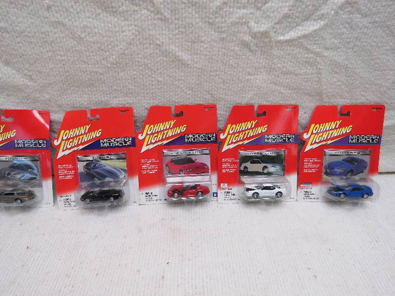 lot 57 image: Johnny Lightning Collectibles
