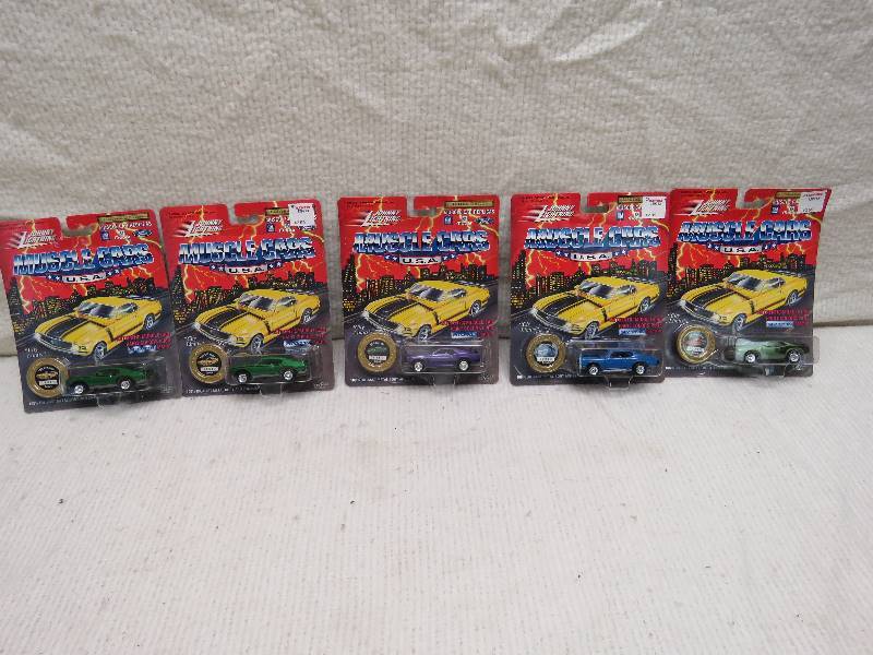 lot 59 image: Johnny Lightning Collectibles
