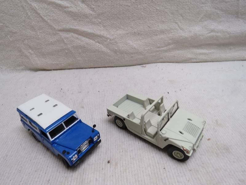 lot 79 image: Collectible Jeeps