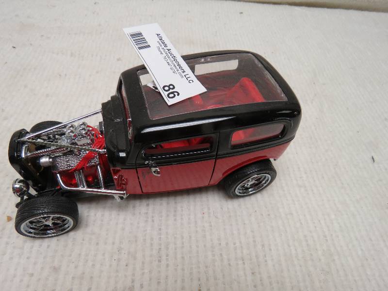 lot 86 image: Vintage Ford Model A