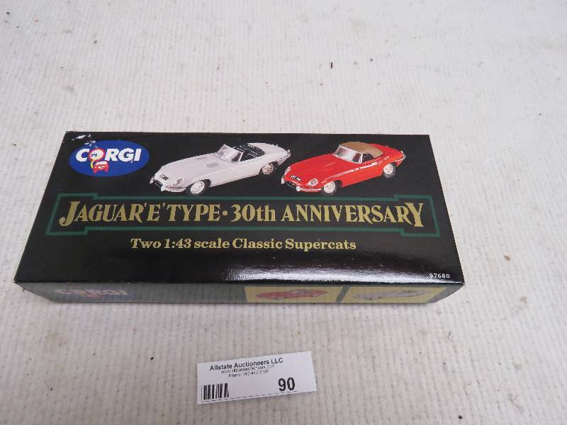 lot 90 image: Collectible Corgi
