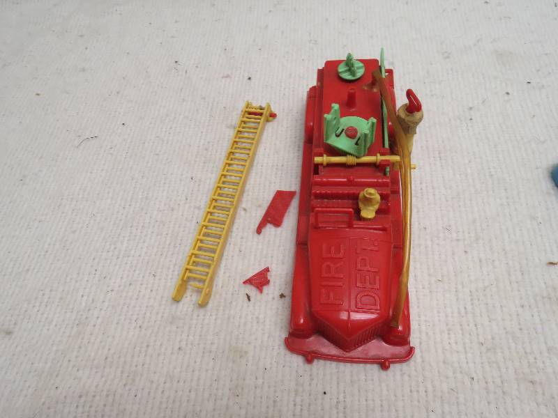 lot 97 image: Vintage Plastic Fire Truck