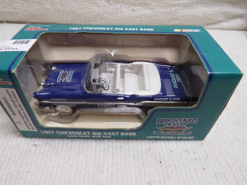 lot 98 image: Collectible Die Cast Bank