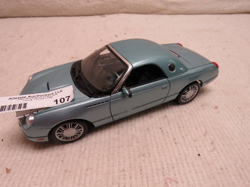 lot 107 image: Collectible Maisto