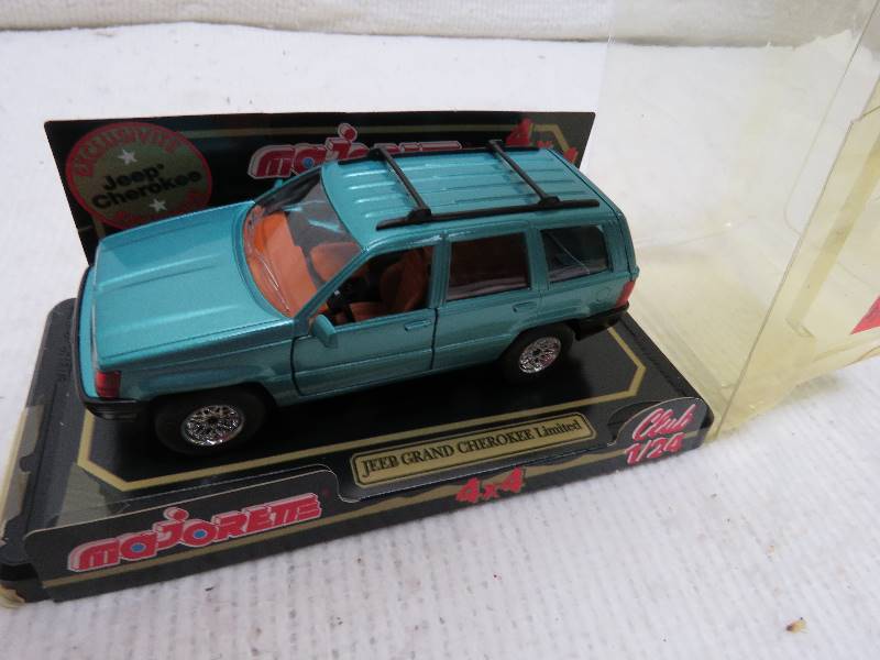 lot 114 image: Collectible Majorette
