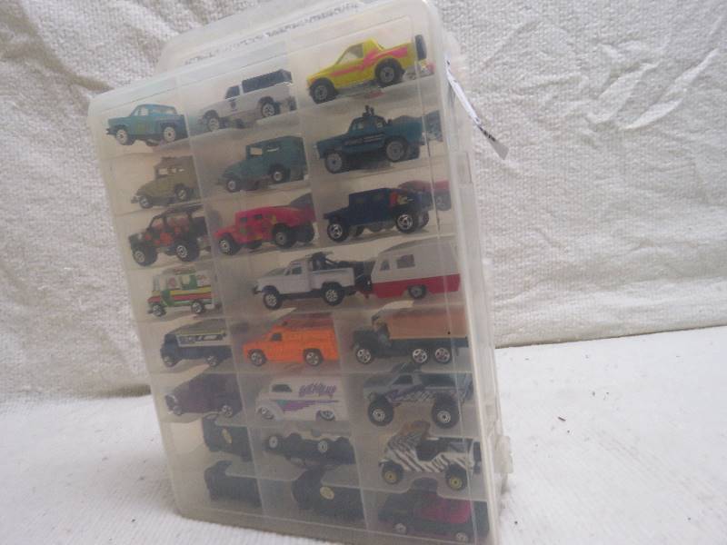 lot 121 image: Collectible cars