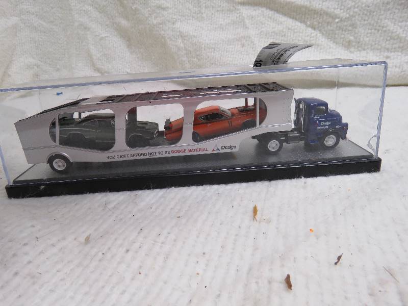 lot 138 image: Vintage Car Hauler