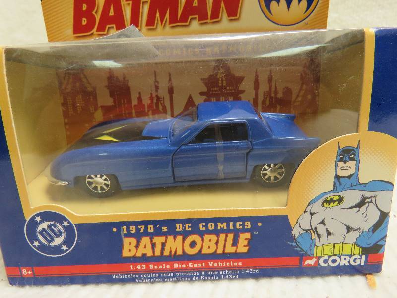 lot 155 image: Collectible Batman Car